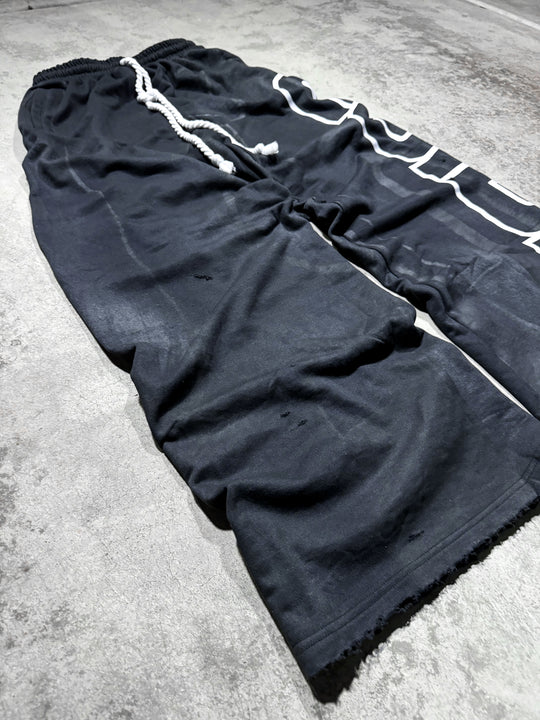 What A Drag Sweats - Black